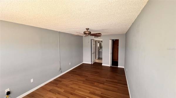 801 83RD AVE N #114, St Petersburg, FL, 33702 photo 12