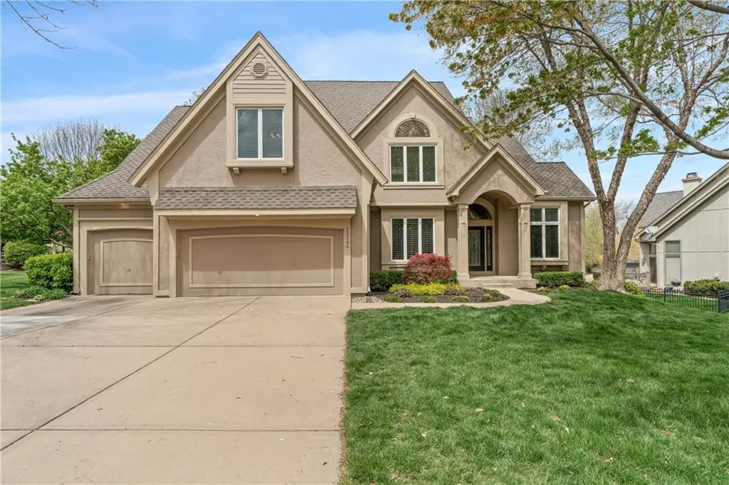 13144 El Monte DR, Leawood, KS 66209