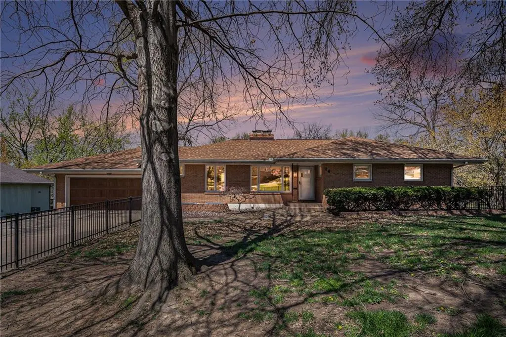 14 NW 39th ST, Kansas City, MO 64116