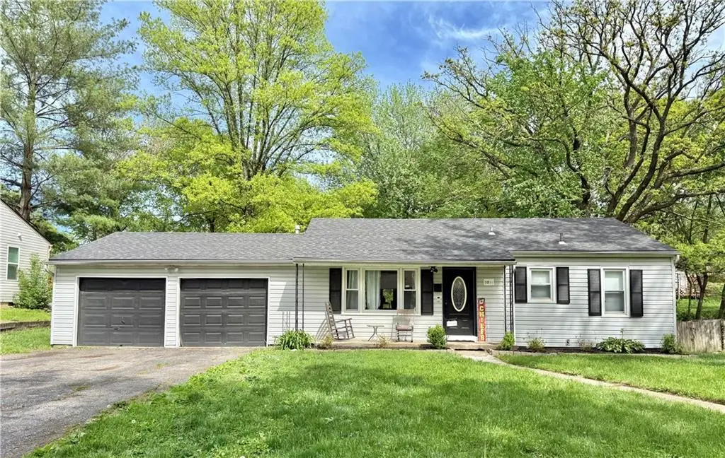 5233 N Garfield AVE, Kansas City, MO 64118