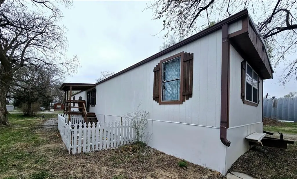 Rulo ST, Bigelow, MO 64437