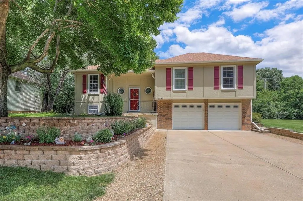 11140 W 77 ST, Shawnee, KS 66214