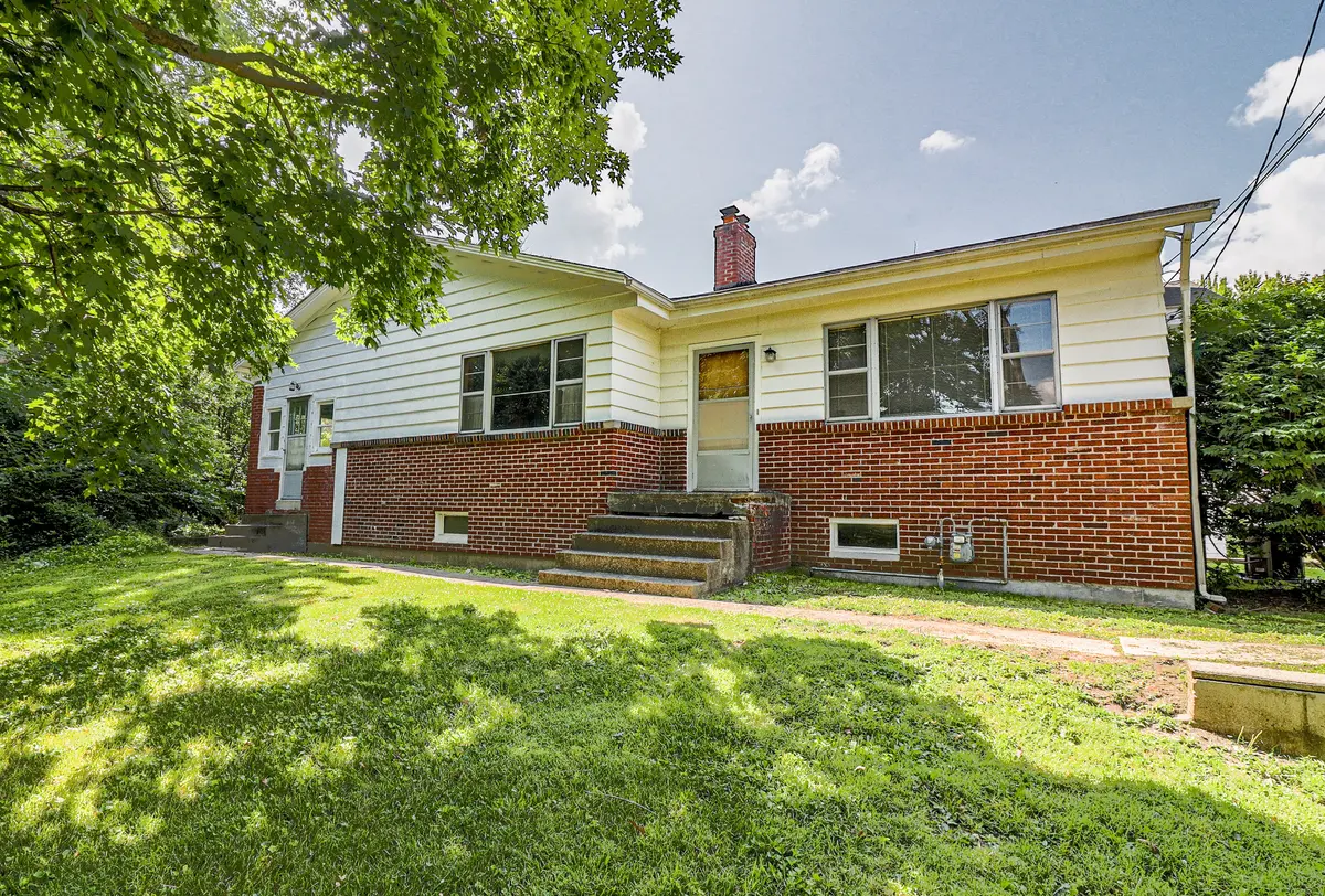 6549 W US highway 40, Greenfield, IN 46140