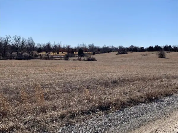 xx NW 13 HWY, Warrensburg, MO 64093