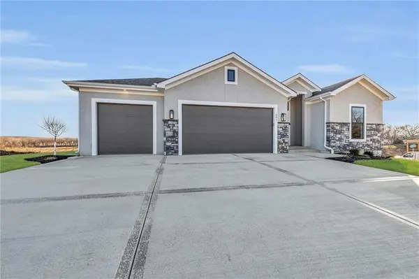 501 6th ST, Smithville, MO 64089