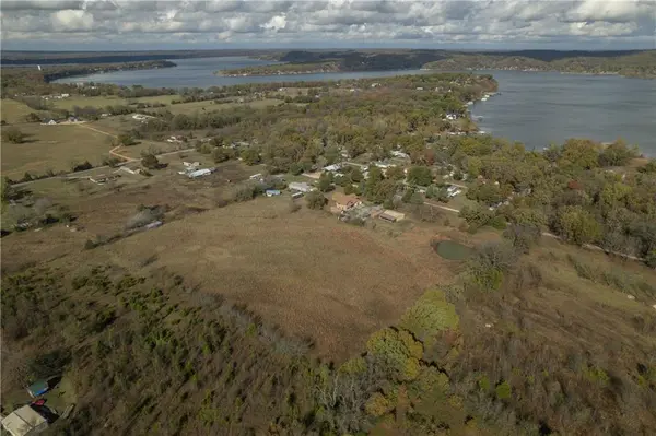 64201 256 PL, Grove, OK 74344