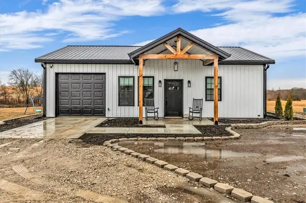 1107 E 307th ST,  Drexel,  MO 64742