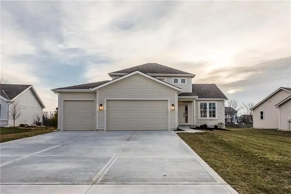 22450 S Jefferson ST, Spring Hill, KS 66083
