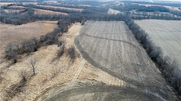 Tract 1 NE State B HWY Spickard, MO 64673