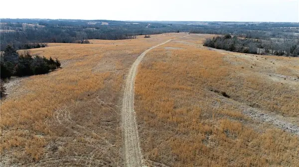 Tract 1 NE State B HWY, Spickard, MO 64673