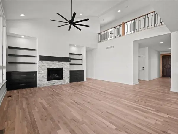 15248 bradfort CT, Basehor, KS 66007