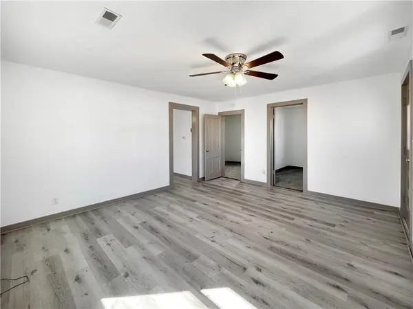 716 S Huston AVE, Altamont, KS 67330