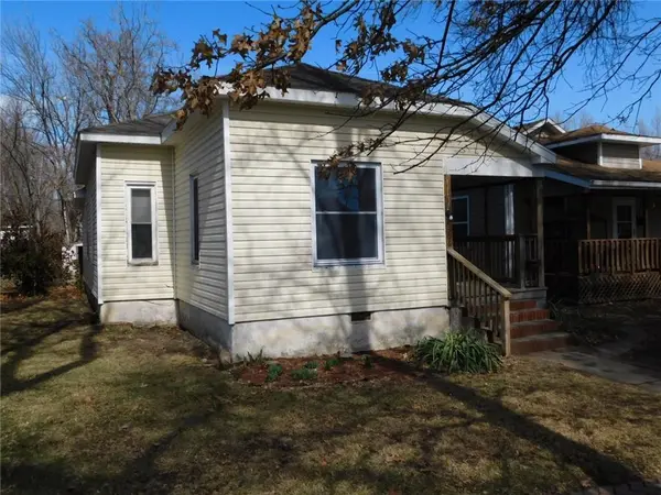 306 W Kansas ST, Pittsburg, KS 66762
