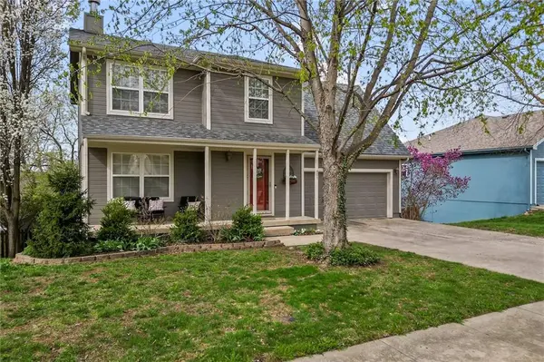 801 Hilltop RD, Kearney, MO 64060