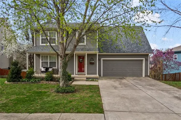 801 Hilltop RD,  Kearney,  MO 64060