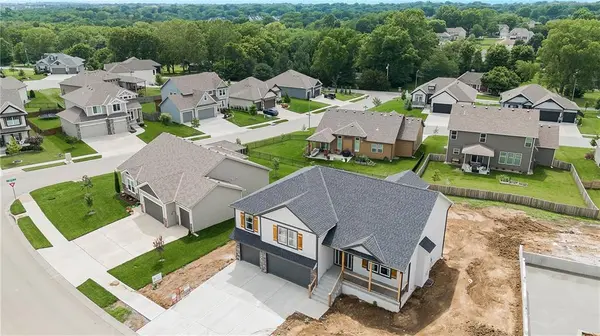 2343 NE Skopelos AVE, Blue Springs, MO 64014