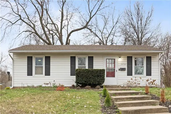 14707 Bellaire AVE, Grandview, MO 64030