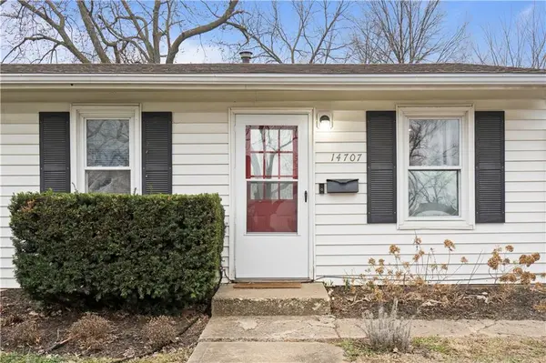 14707 Bellaire AVE, Grandview, MO 64030