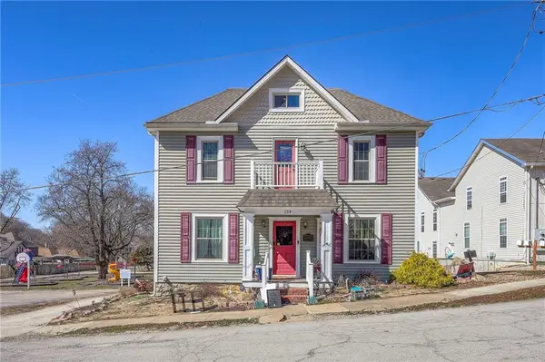 104 Temple AVE, Excelsior Springs, MO 64024