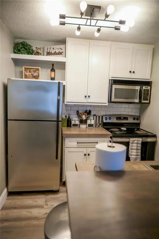4727 Jarboe ST #11 Kansas City, MO 64112