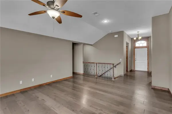 17253 NW County Road 1501 RD, Archie, MO 64725
