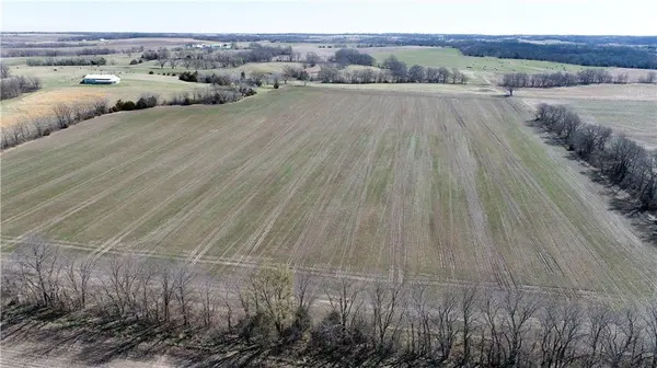 Tract 9 CR 592 RD Mcfall, MO 64657