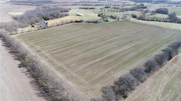 Tract 9 CR 592 RD Mcfall, MO 64657