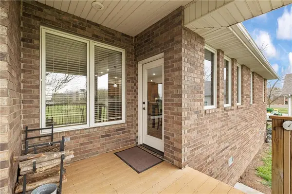 3691 N Farm Road 89 RD, Willard, MO 65781