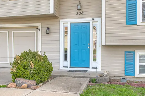 308 Willow Wood ST, Cameron, MO 64429