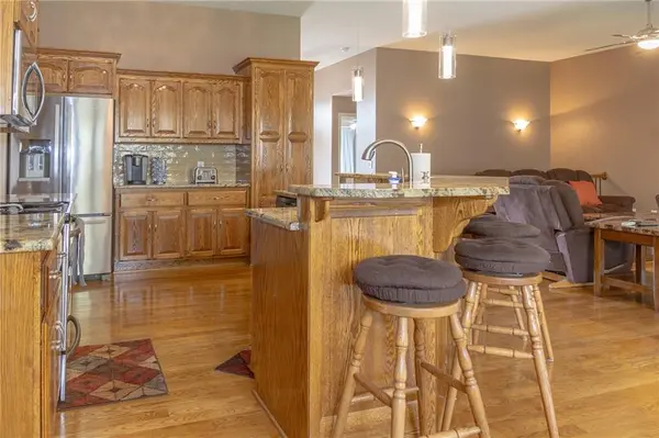 15691 Blackberry TRL, Excelsior Springs, MO 64024