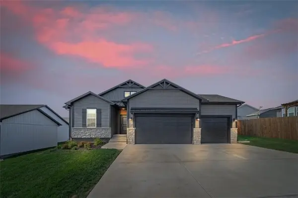 4001 NW 95th ST, Kansas City, MO 64154