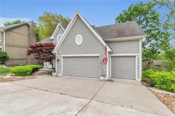 5125 NW Walden DR, Kansas City, MO 64151