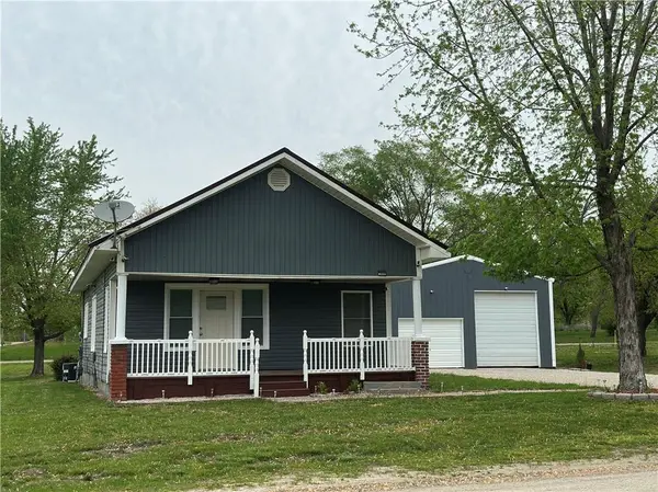 103 E North ST, Coffey, MO 64636