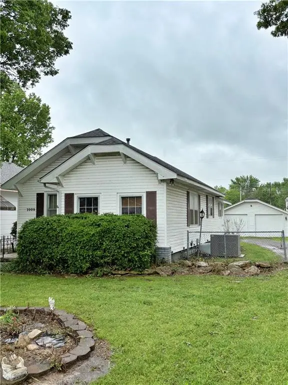 1008 E 5th ST, Pittsburg, KS 66762