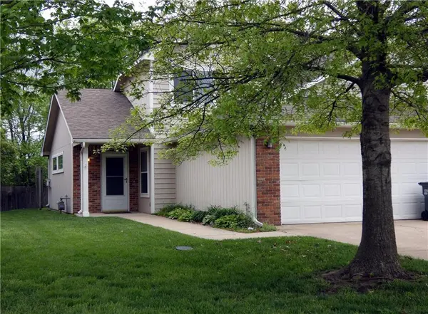 3422 Morning Dove CIR, Lawrence, KS 66049