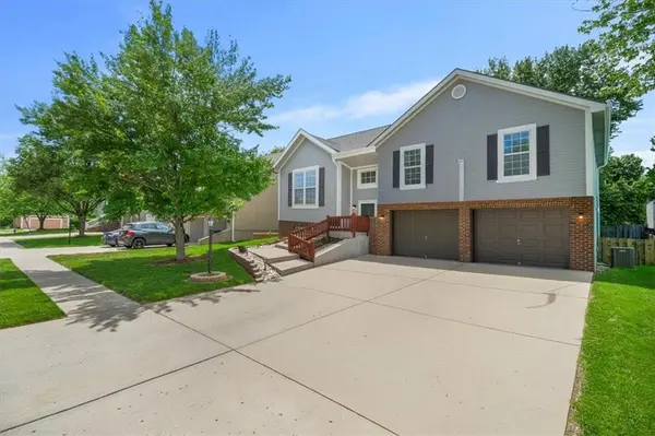 3012 Garland ST,  Leavenworth,  KS 66048
