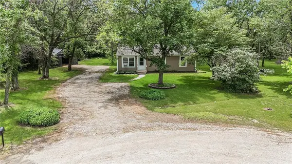 2401 NW County Road 11662 RD, Adrian, MO 64720