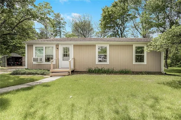 2401 NW County Road 11662 RD, Adrian, MO 64720