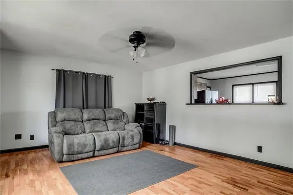 518 Walnut ST, Leavenworth, KS 66048