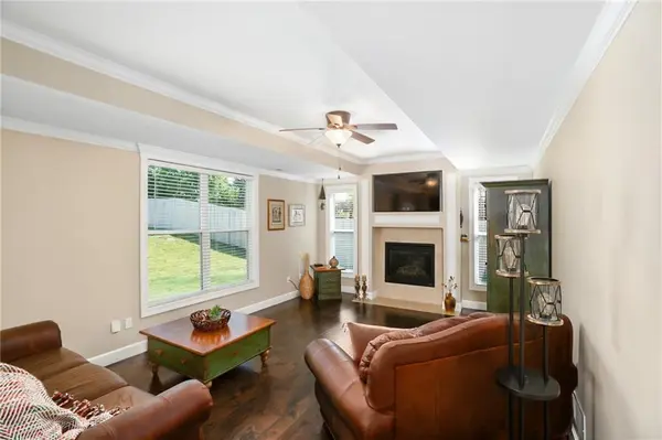 5618 Silverstone DR, Lawrence, KS 66049