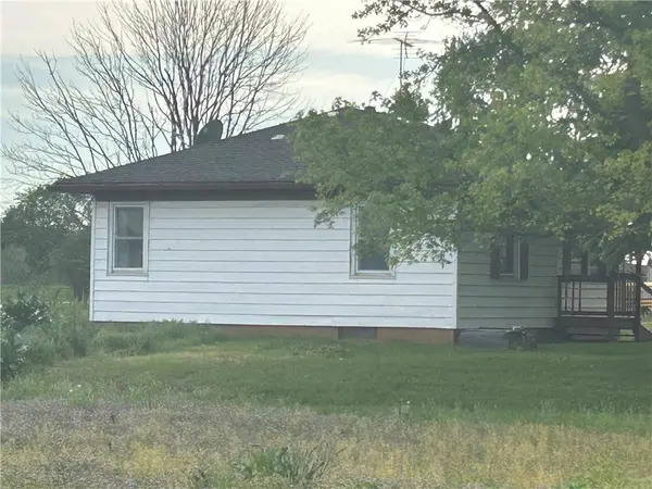 511 E Old Lexington RD, Levasy, MO 64066