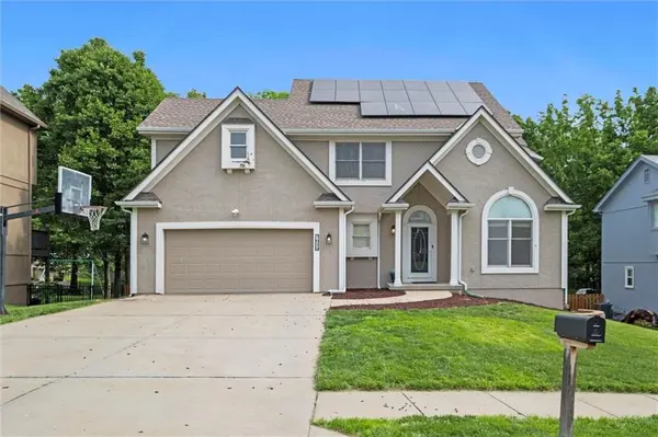 7614 NW 74th ST, Kansas City, MO 64152