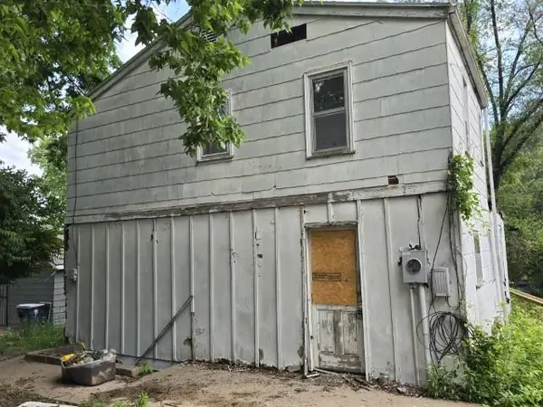 8715 E Roberts ST, Independence, MO 64053