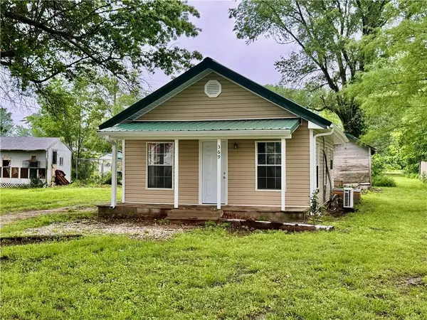 369 Martin AVE, Asbury, MO 64832