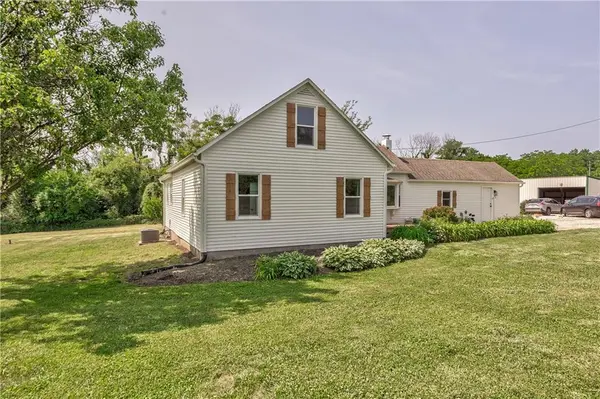 24853 Linwood RD, Lawrence, KS 66044