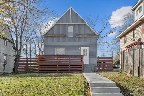 3332 Flora AVE, Kansas City, MO 64109
