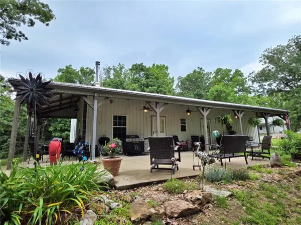 5325 Bryant Bottom RD, Blackwater, MO 65322