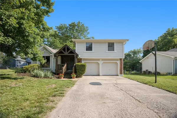 5341 Locust LN, Kansas City, KS 66106