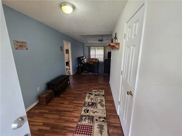 1815 holt CT, Liberty, MO 64068
