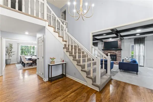2405 W 124th ST, Leawood, KS 66209